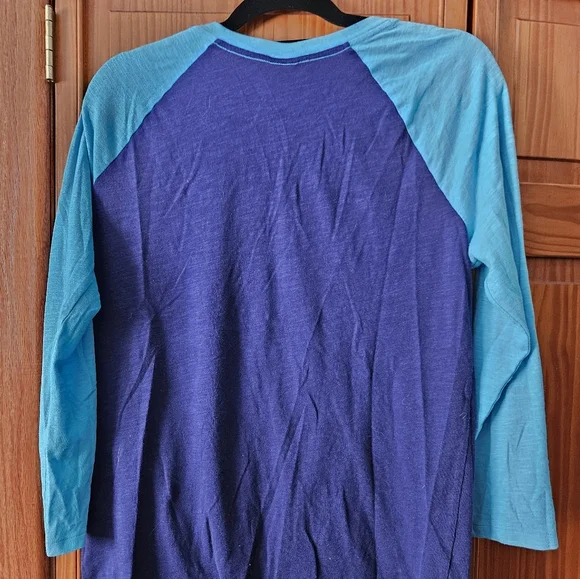 2 Raglan Sleeve Shirts - Picture 6 of 6